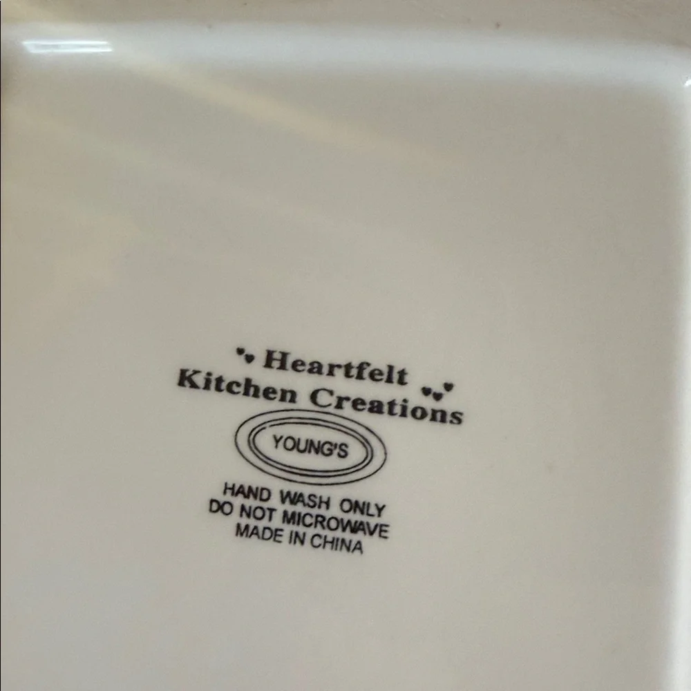 Heartfelt kitchen creations pitcher